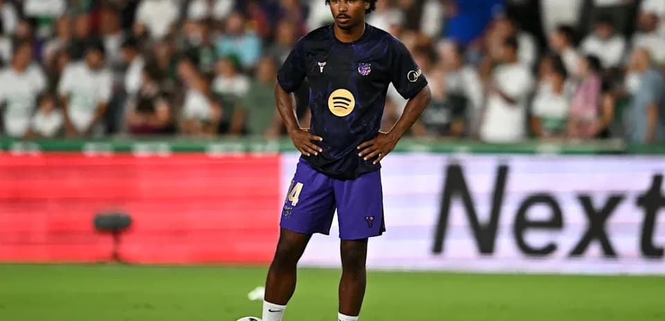 Player preparing for a set piece during match