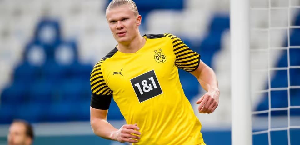 Transfer Rumors: Barcelona Eyes Haaland; Man Utd Faces Setback with Hall