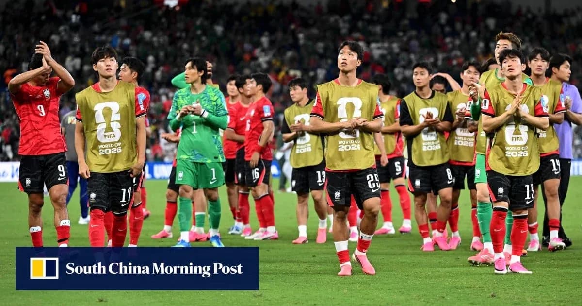 South Korean team acknowledges fans after match