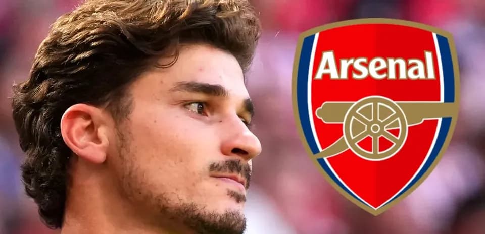 Player profile with Arsenal logo in background