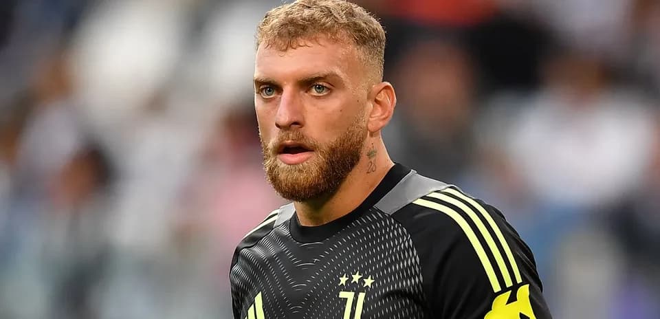 Goalkeeper in Juventus uniform during match