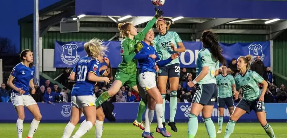 Everton W goalkeeper making a save against Leicester City WFC