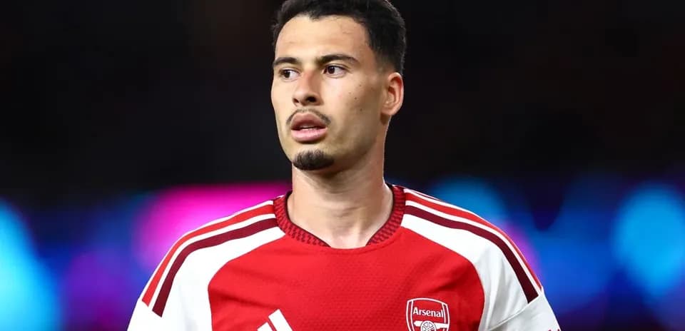 Player in Arsenal jersey during a match