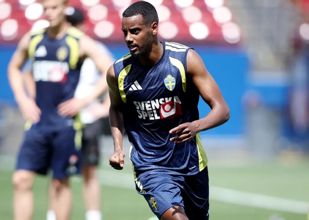 Player training ahead of Sweden vs Tunisia match