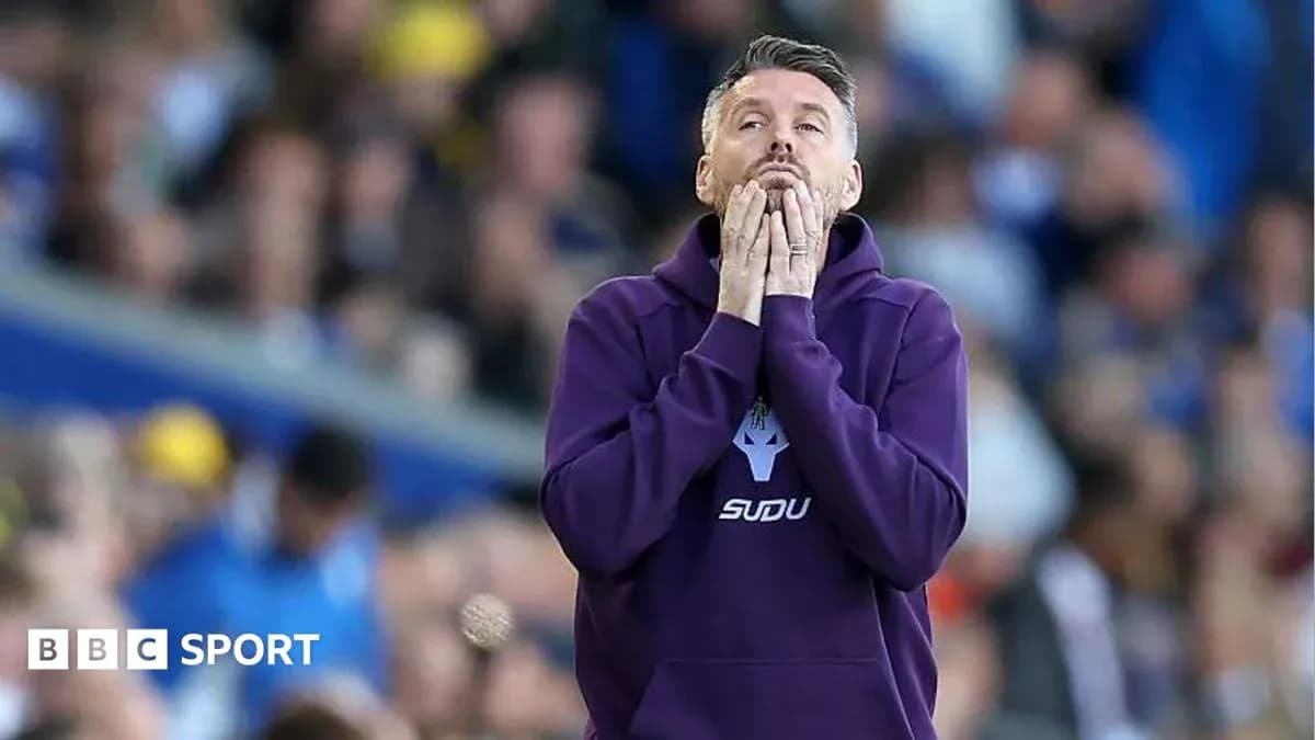 Coach expressing frustration during a match