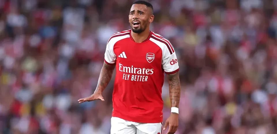 Arsenal player gesturing during a match