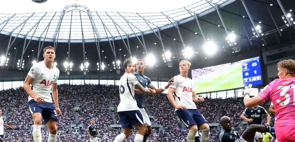 Players in action during Tottenham vs Newcastle match
