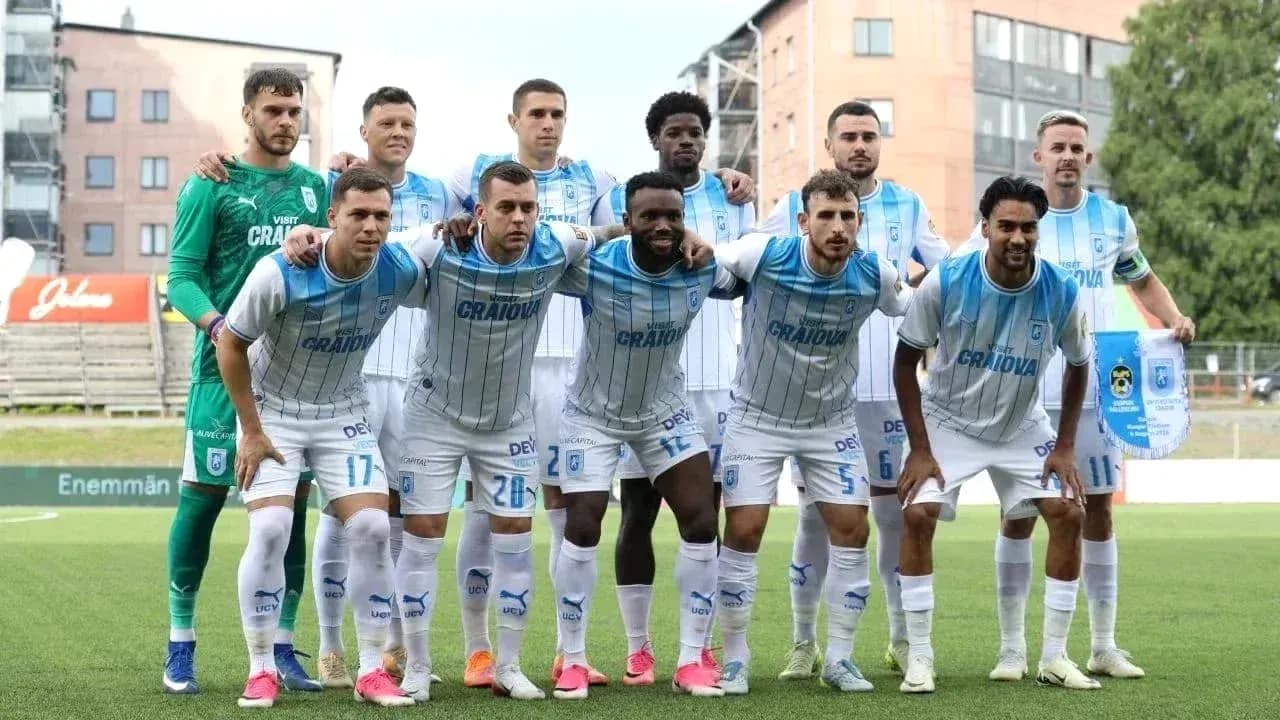 Universitatea Craiova team lineup for match