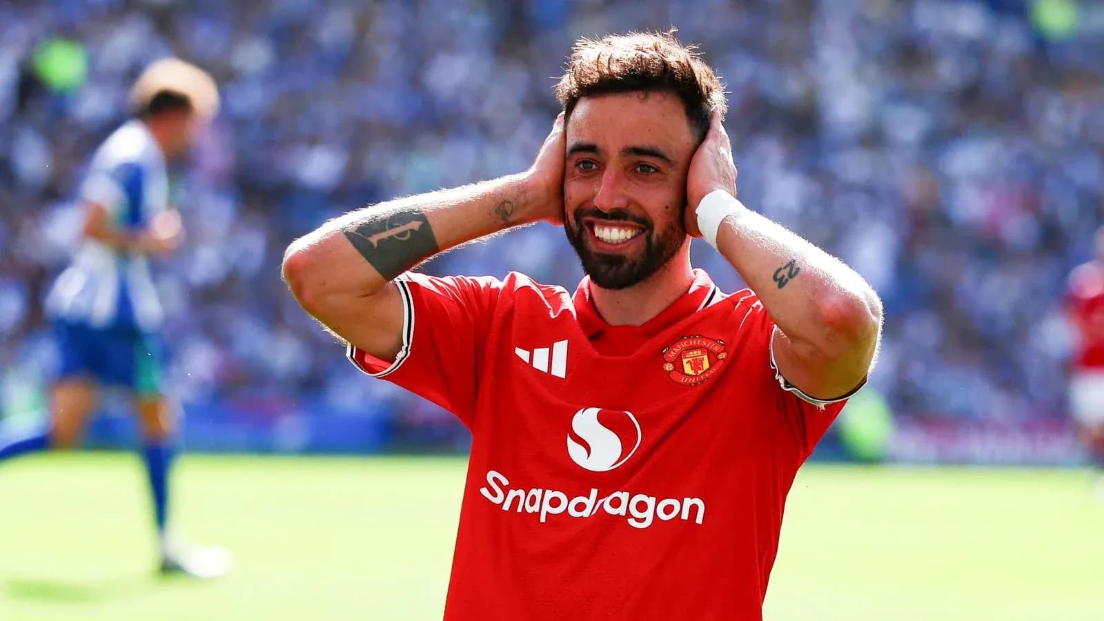 Bruno Fernandes celebrating during Manchester United match
