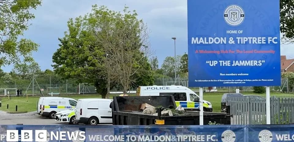 Sign for Maldon & Tiptree FC outside stadium