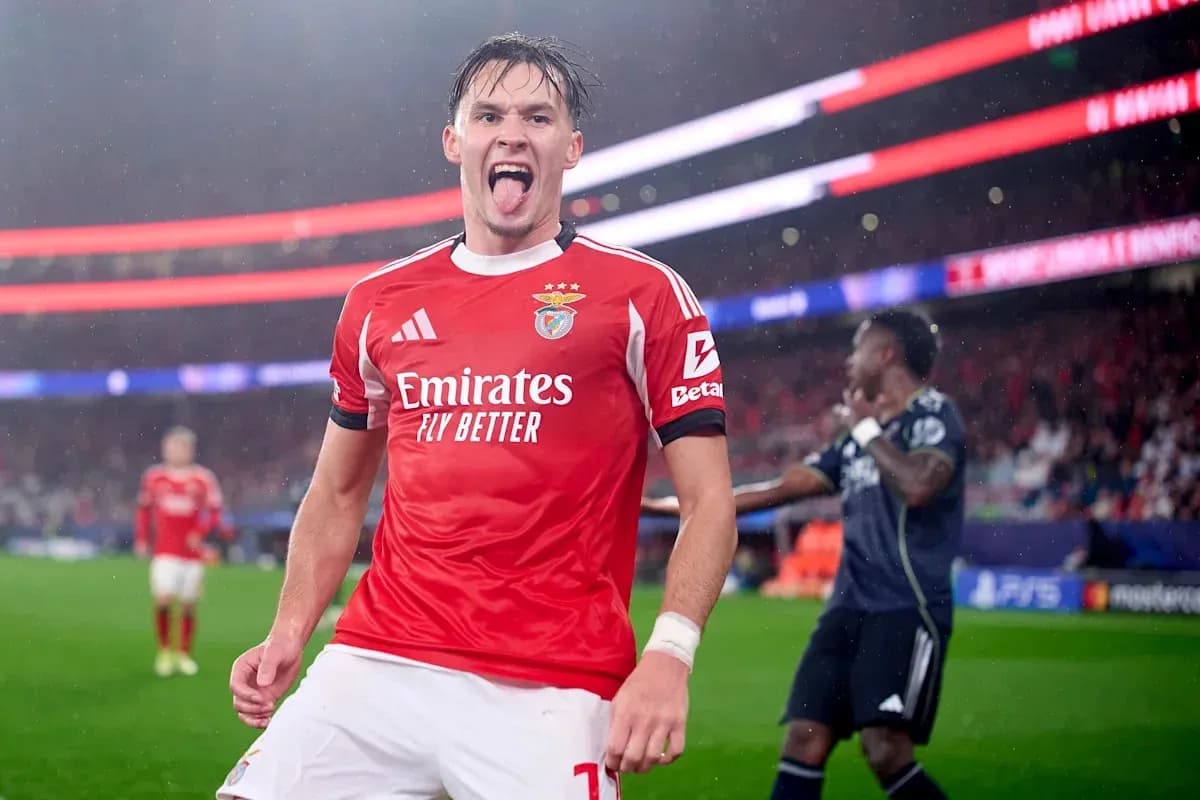 Benfica player celebrating during a match