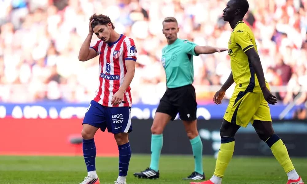 Player reacting after a decision during match