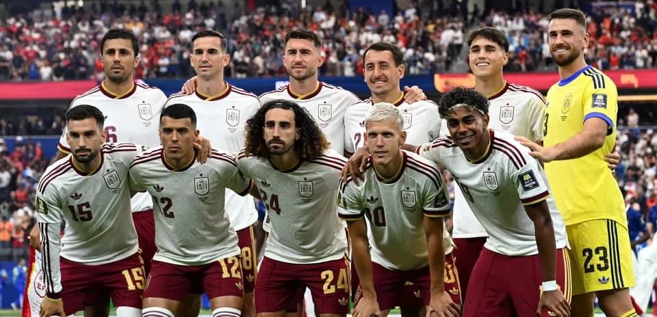 Spain national team posing for pre-match photo