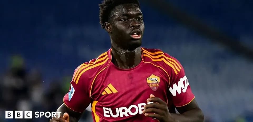 Player in AS Roma jersey during a match