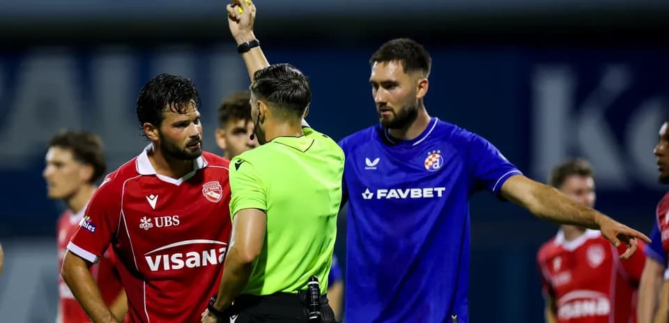 Referee shows red card during Dinamo Zagreb match