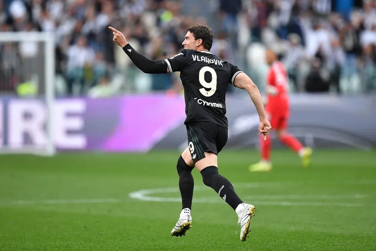 Dusan Vlahovic celebrating goal for Juventus