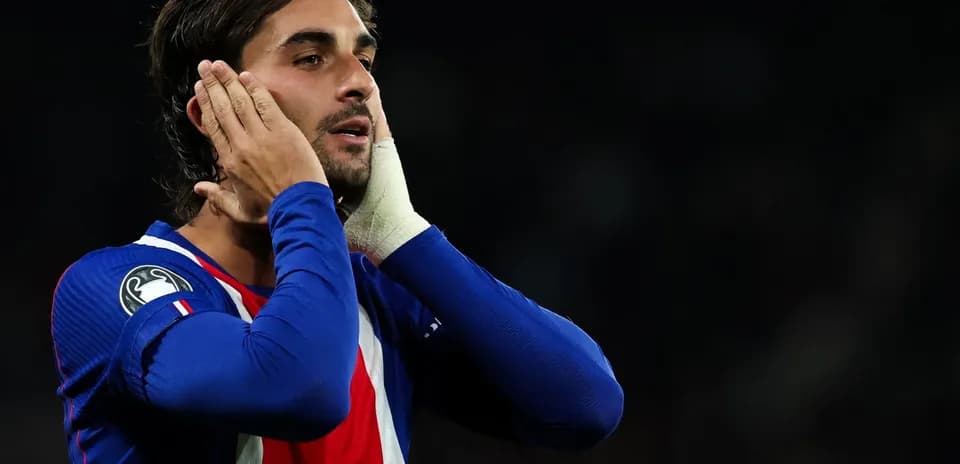Player holding his head in frustration on field