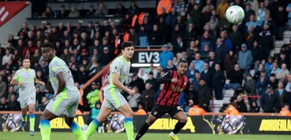 Players in action during Manchester City vs Bournemouth