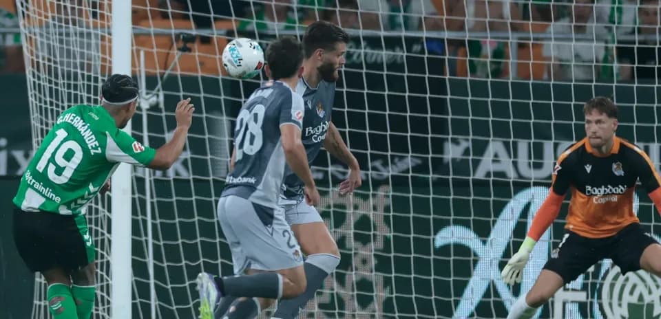 Player scoring a goal in La Liga match