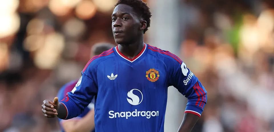 Player in Manchester United jersey during match
