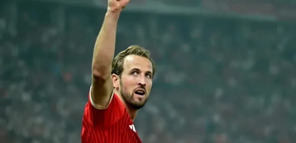 Player celebrating with raised fist during match