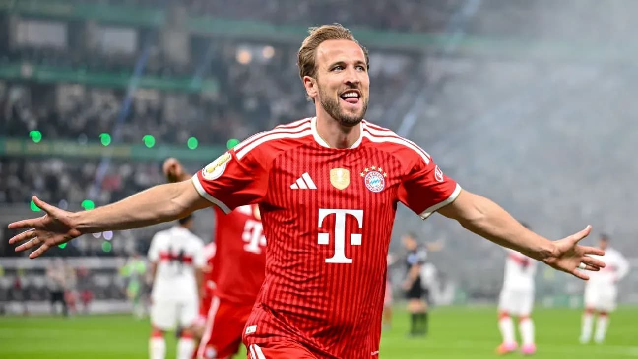 Player celebrating a goal in Bayern Munich jersey
