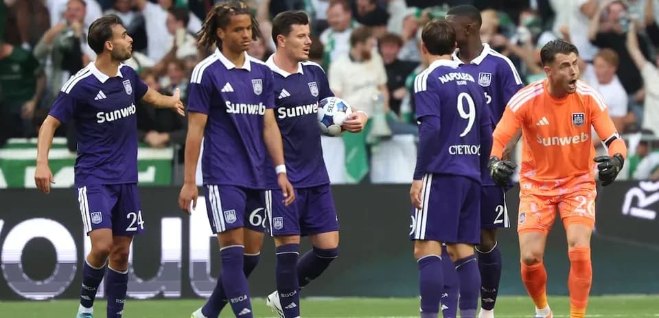 Anderlecht players celebrating during a match