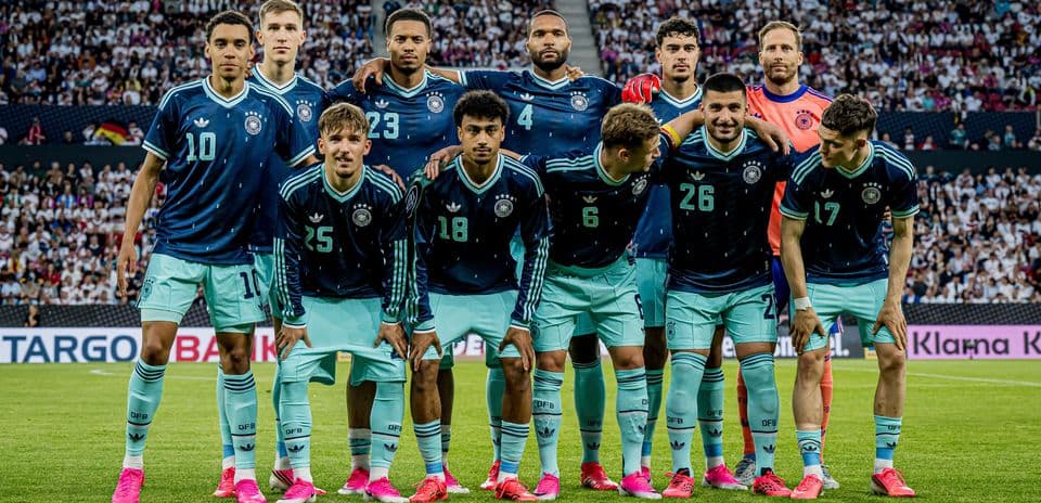 German national team posing for team photo