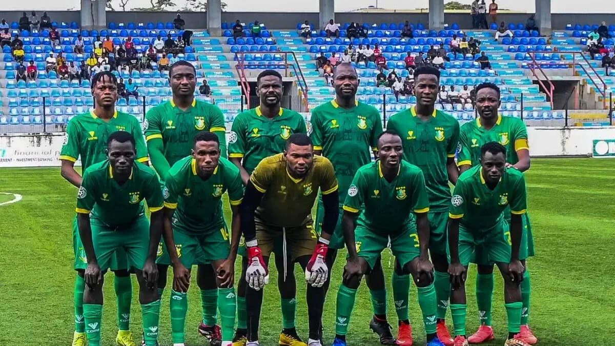 Kano Pillars team posing for a photo