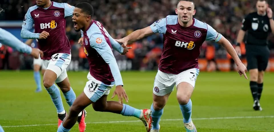 Aston Villa players celebrating a goal