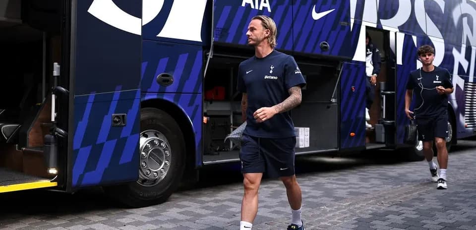 Tottenham players arriving at team bus before match