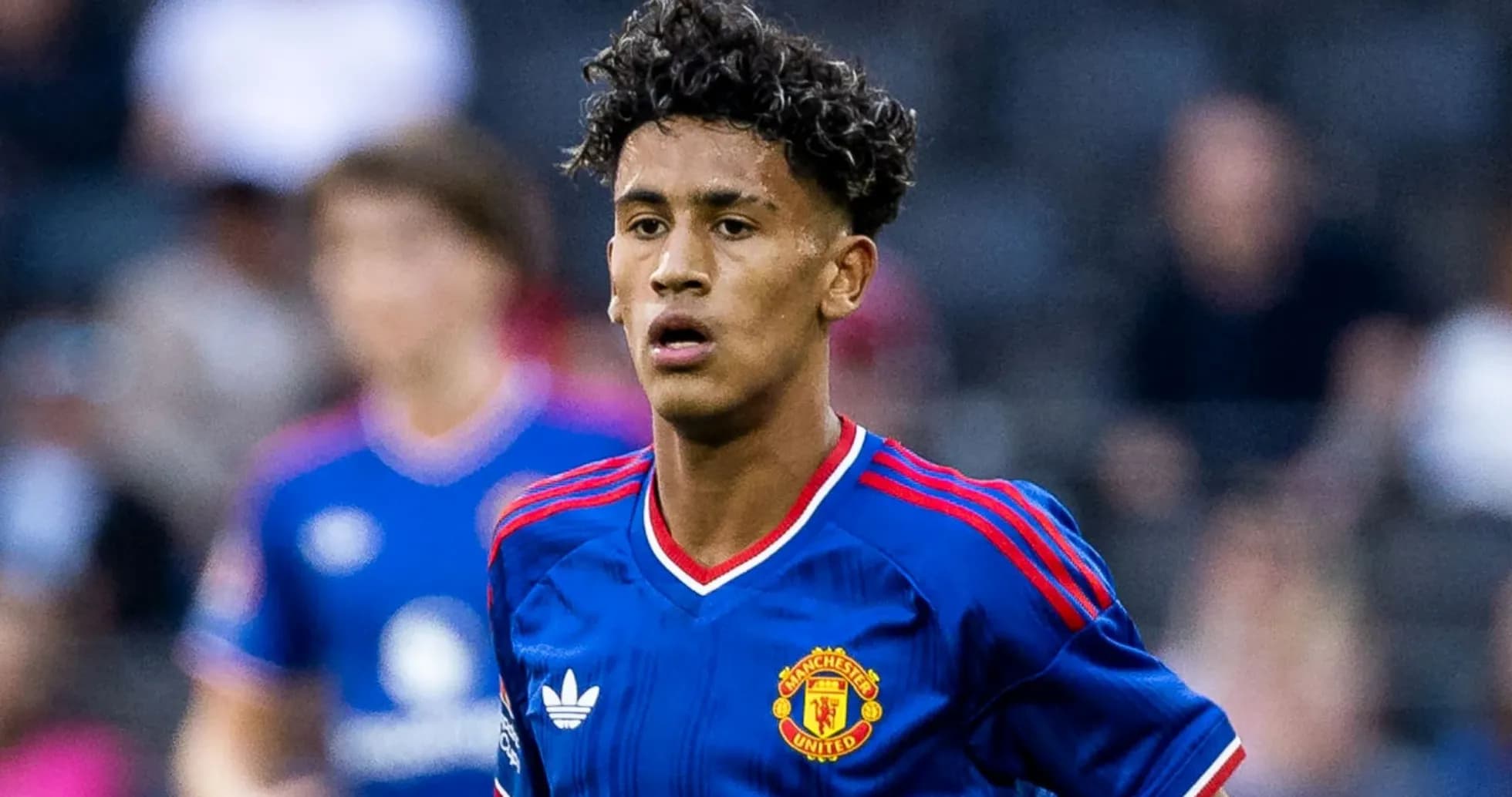 Player in Manchester United kit during match