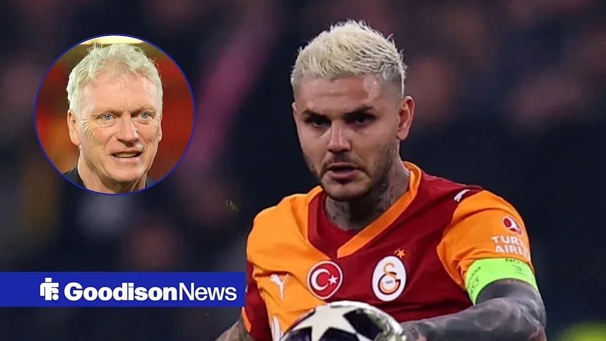 Player in Galatasaray kit preparing to kick ball