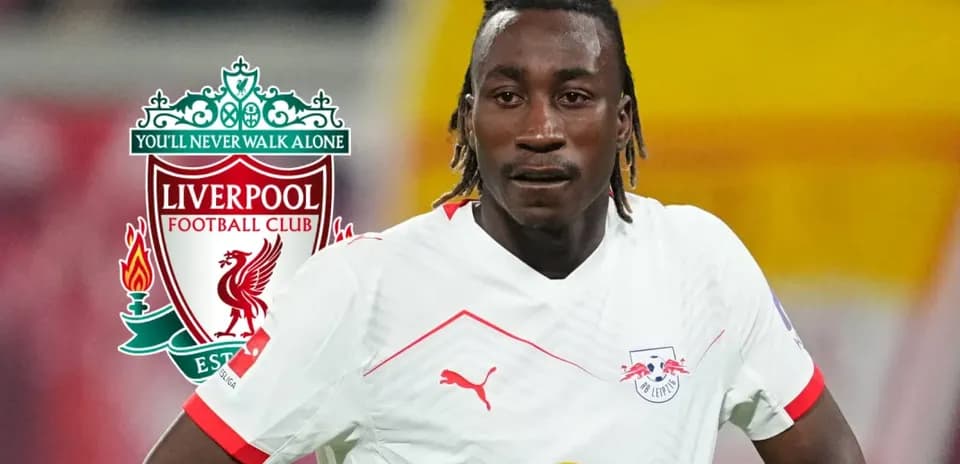 Player in RB Leipzig jersey with Liverpool logo