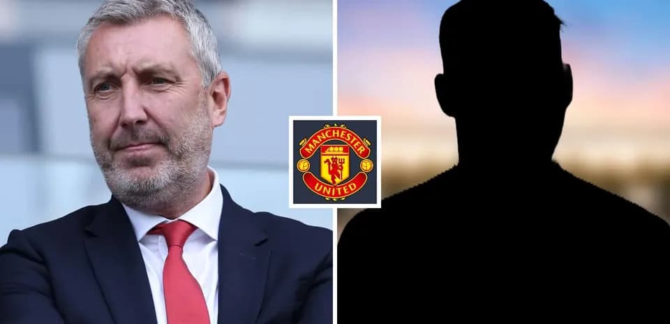 Football manager with Manchester United logo and silhouette
