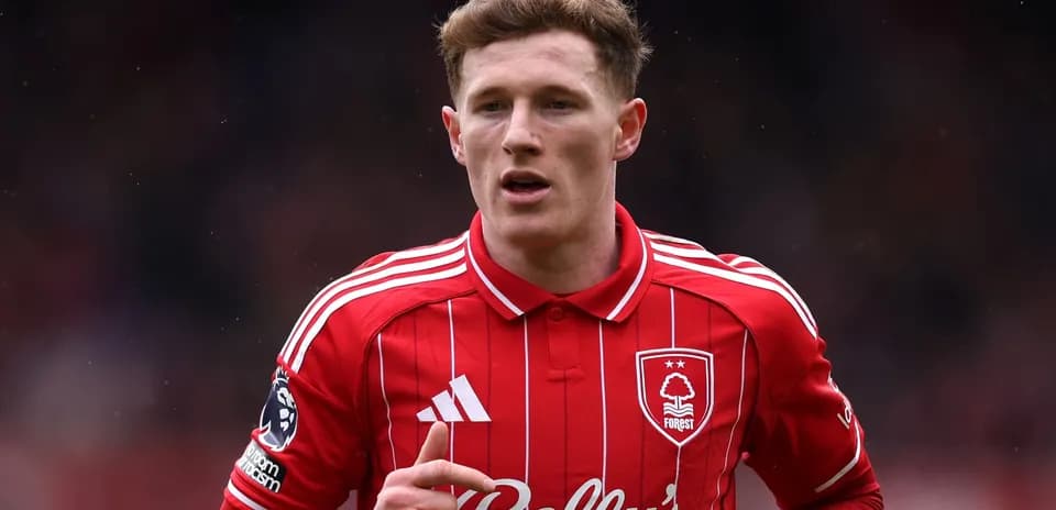 Player wearing Nottingham Forest jersey during match
