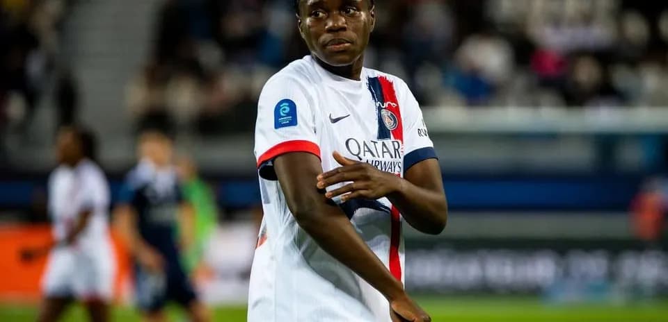 Paris Saint Germain Women's player during match