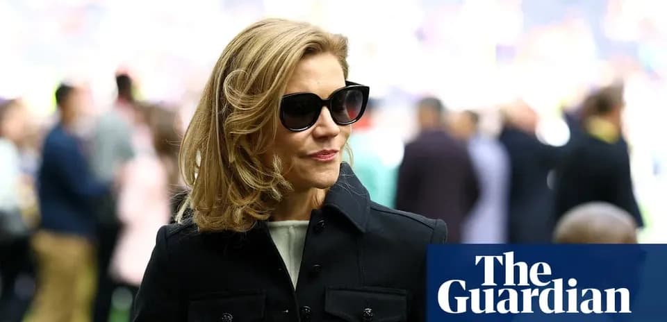 Woman wearing sunglasses at sports venue