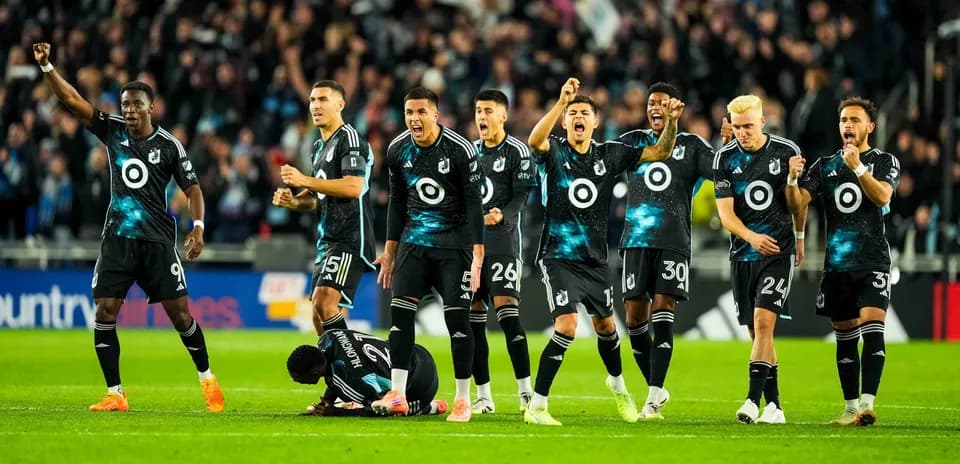 Minnesota United FC players celebrating a goal