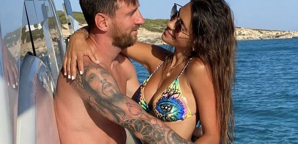 Lionel Messi Shares Heartfelt Birthday Message for Wife Antonella Roccuzzo on Instagram