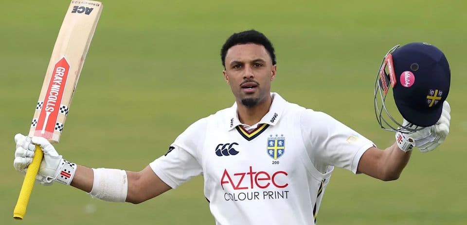 Emilio Gay Scores 141 as Durham Take Strong Lead Against Lancashire