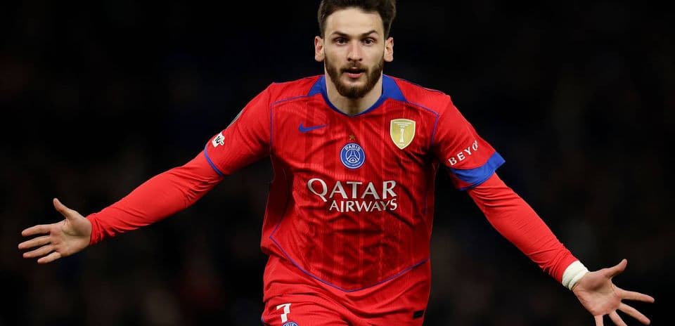 Top 25 Left Wingers in Global Soccer Right Now