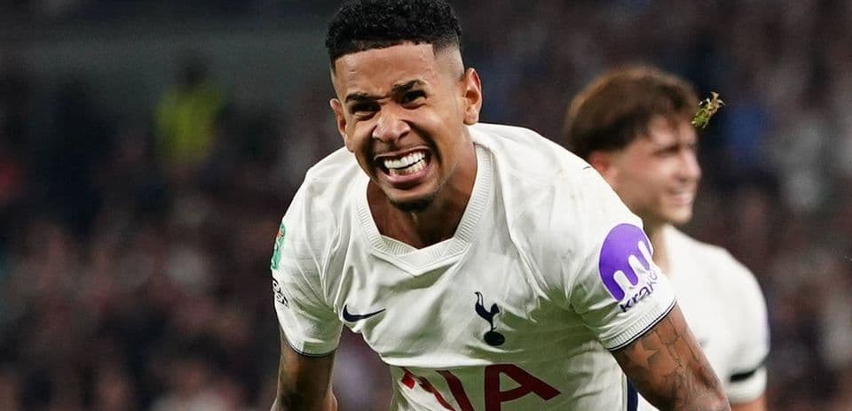 Roberto De Zerbi Sets High Goal Target for Savio After Stunning Tottenham Debut