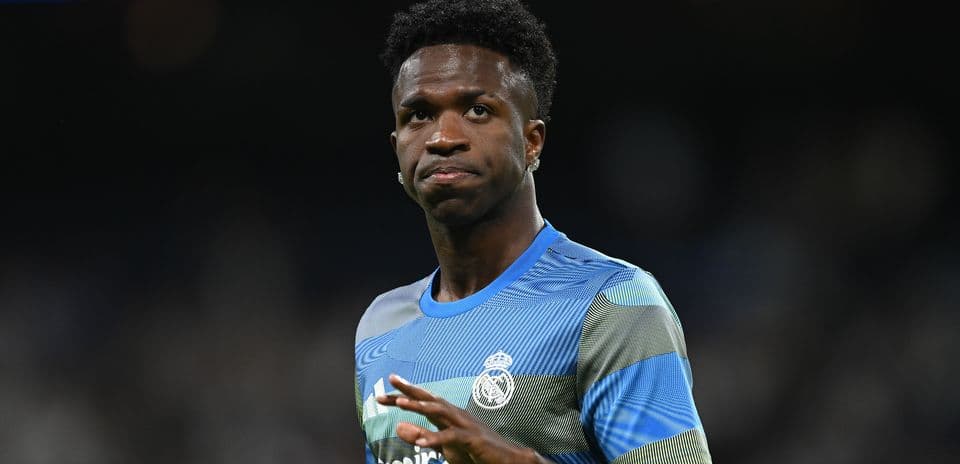 Vinicius Returns to Real Madrid for Medical Exam Amid Transfer Speculation