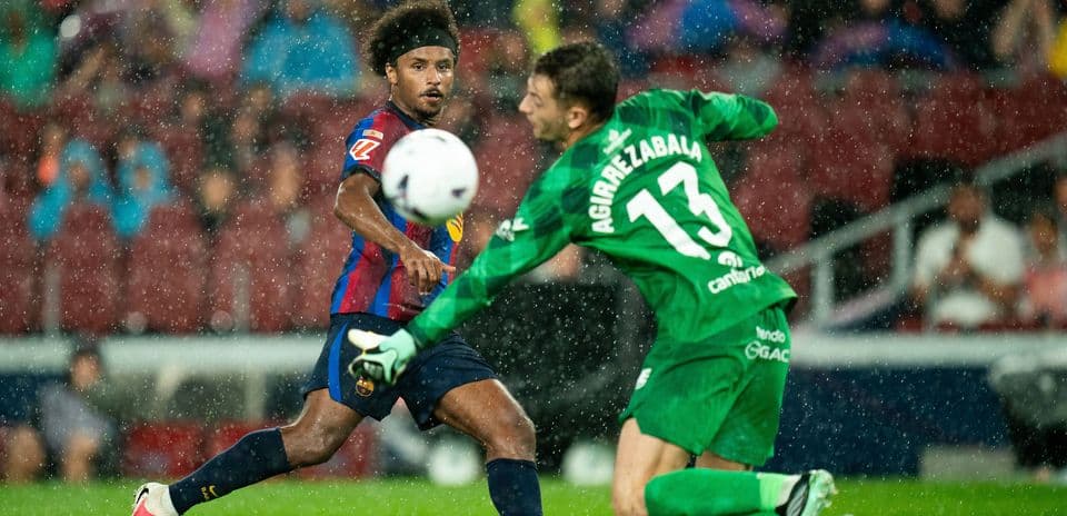 Hansi Flick Leads Barcelona to Historic Seven-Game Winning Streak