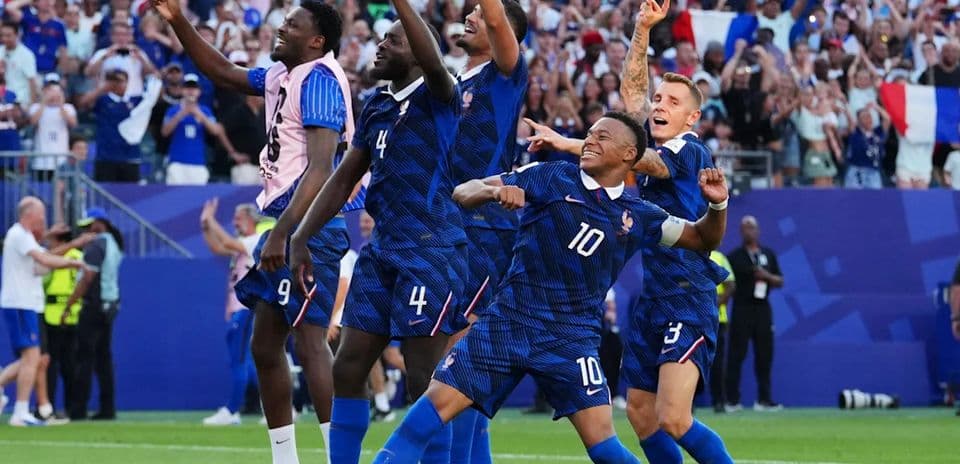 2026 World Cup Quarterfinal Predictions: Experts Pick Their Winners
