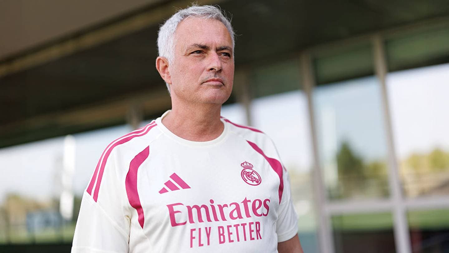 Real Madrid Secures Surprise Striker Carlos Espí in Rapid Transfer