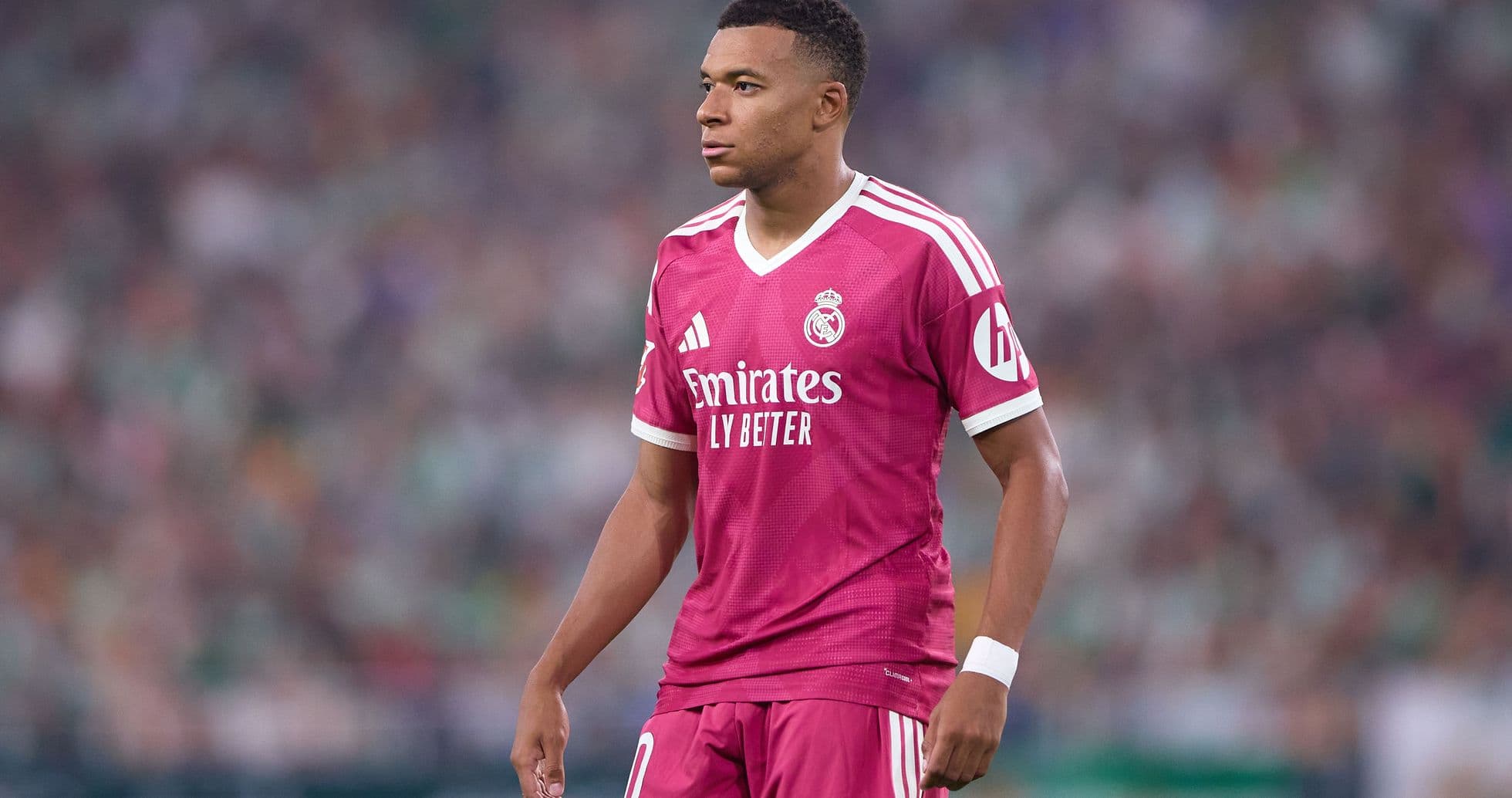 Christophe Dugarry Criticizes Kylian Mbappe’s Ballon d’Or Ambitions as Selfish