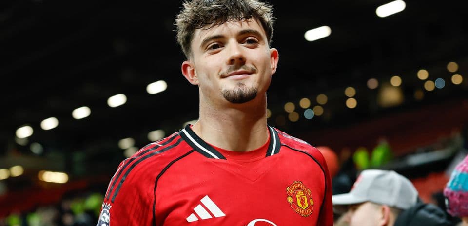 Sydney FC Signs Manchester United Teen James Overy, Eyes National Team Impact