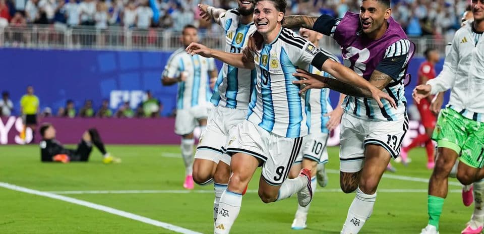 Julián Álvarez's Extra-Time Strike Sends Argentina Past Switzerland in World Cup Quarterfinals